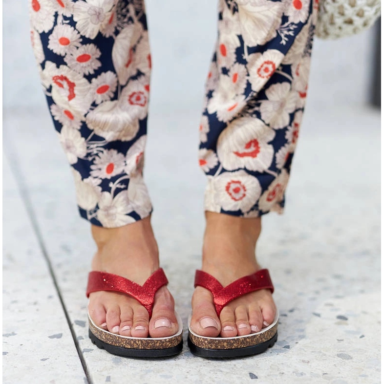 Sandales compensées en brocard rouge Isidoro 2