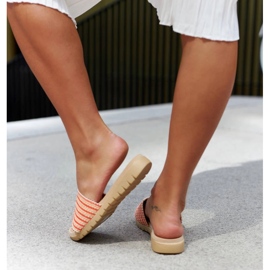 Claquettes Capovalle tressées orange 1