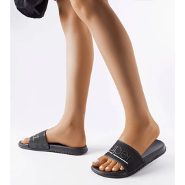 Claquettes en caoutchouc noir Azelio 1