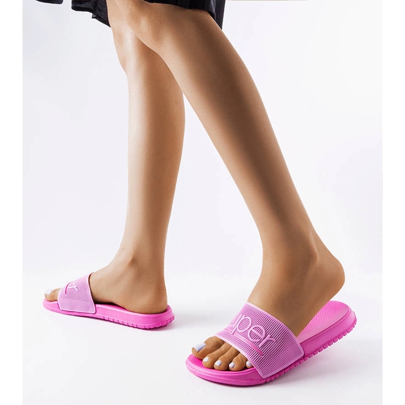 Chaussons en caoutchouc rose Azelio 2