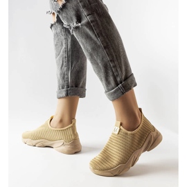 Baskets à enfiler beige foncé Azalee 1