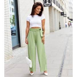 Lamelles dorées sur broche avec zircons Ortensio 1