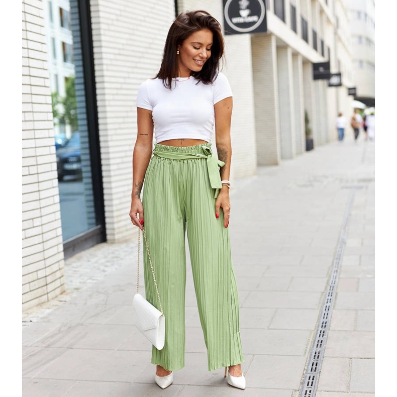 Lamelles dorées sur broche avec zircons Ortensio 1