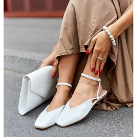 Lazzaro ballerines blanches à talon ouvert 4