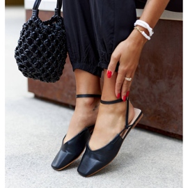 Ballerines noires à talon ouvert de Lazzaro le noir 3