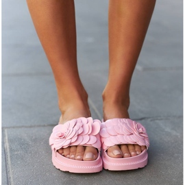 Chaussons fleur rose Paciano 2