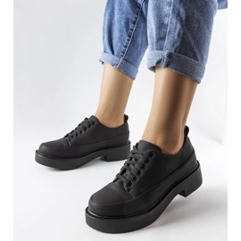 Chaussures plates noires de Merico 1