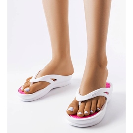 Tongs Isla blanc clair blanche 1