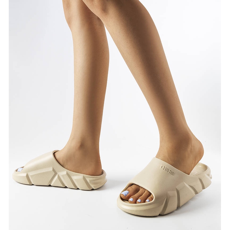 Chaussons Big Star Beige LL274593 2 Chaussons Big Star Beige LL274593 2