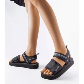 Sandales en mousse noire Big Star LL274784 le noir 1