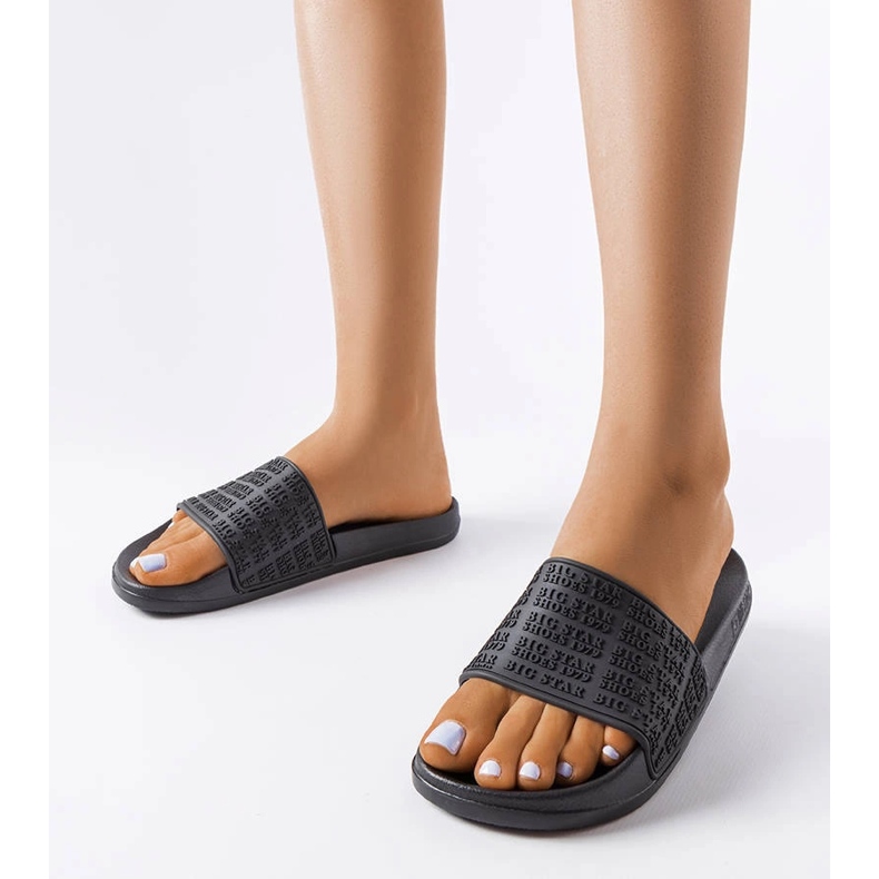 Claquettes Big Star noires LL274A147 1