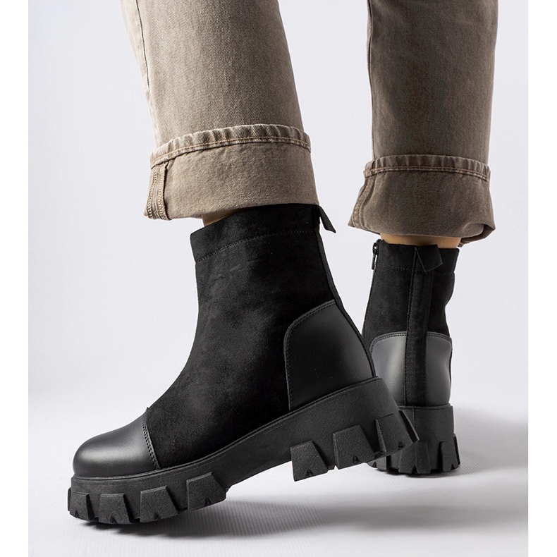 Travailleurs en éco-daim noir avec bande de roulement Milo B026-17 noire le noir 1