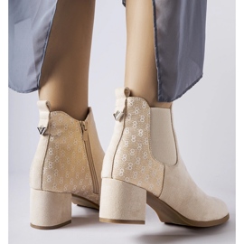 Bottines à talons bas Monte beiges 2