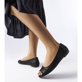 Ballerines noires ajourées de Lavoie le noir 1