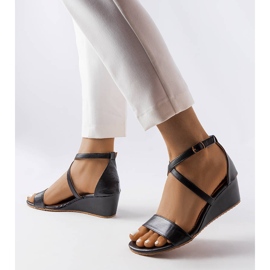 Sandales compensées noires de Flushing le noir 1