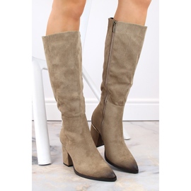 Santiags isolées femme en daim beige Potocki SZ12247 3
