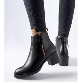 Bottines à talons bas classiques Ivano noires le noir 1