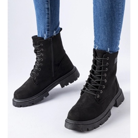 Inna Bottes isolées en éco-daim Mestervi noires le noir 1