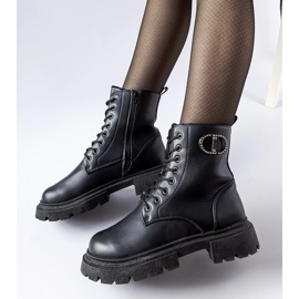 Boots isolées noires avec zircons Broberg 1