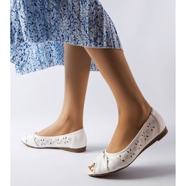 Ballerines blanches ajourées à bout ouvert Lafo 1