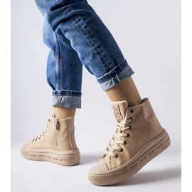 Baskets isolées beiges Big Star MM274022 1