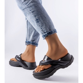 BM Sandales plateformes noires Lachapelle le noir 2