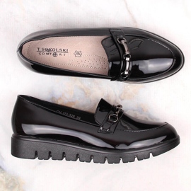 Chaussures compensées confortables pour femmes vernies noires de T.Sokolski le noir 2