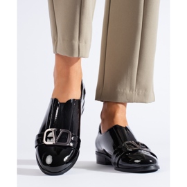 Chaussures noires élégantes par W. Potocki 2