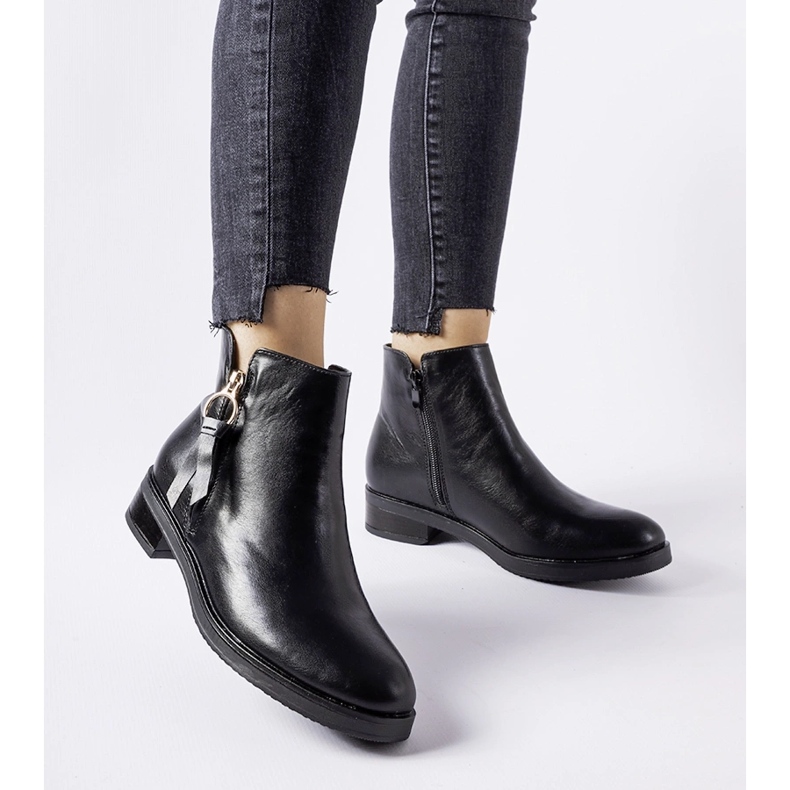 Bottines Corciano classiques isolées noires 1