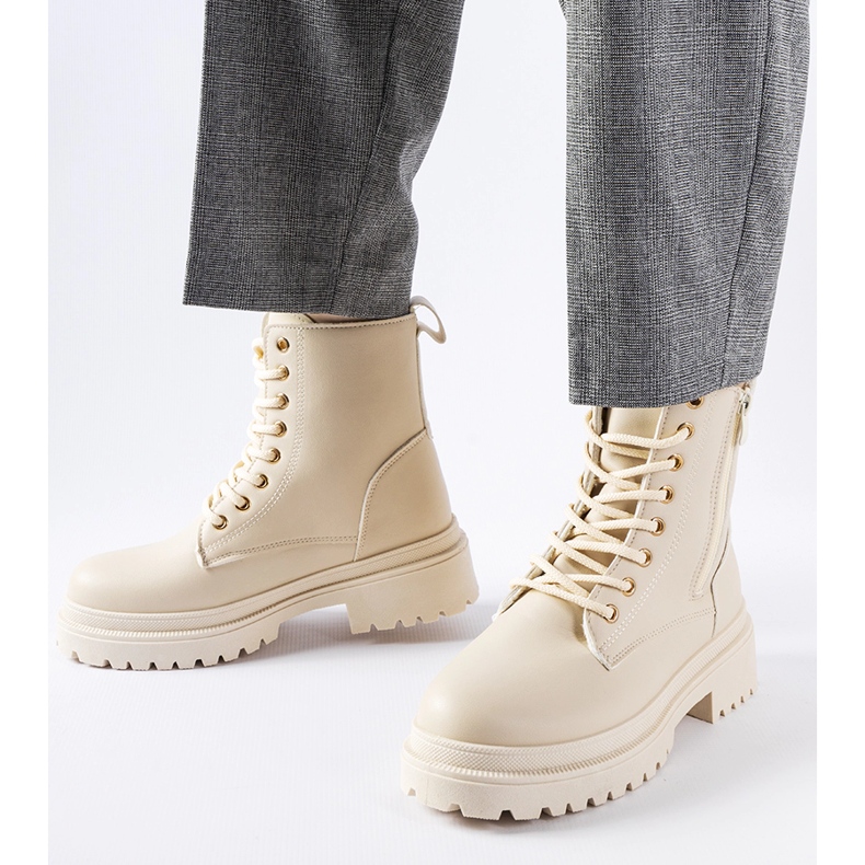 Evento Bottines Ali isolées beiges 2 Evento Bottines Ali isolées beiges 2