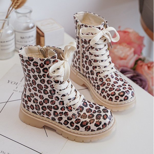 Bottines enfants isolées à fermeture éclair, Beige et marron Dolida 1 Bottines enfants isolées à fermeture éclair, Beige et marron Dolida 1