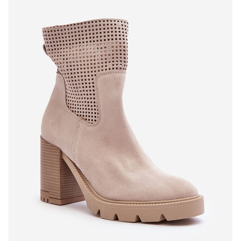 Lewski Shoes Bottes Femme En Daim Ajouré Sur Talon Haut Beige Clair Lewski 3386 1 Lewski Shoes Bottes Femme En Daim Ajouré Sur Talon Haut Beige Clair Lewski 3386 1
