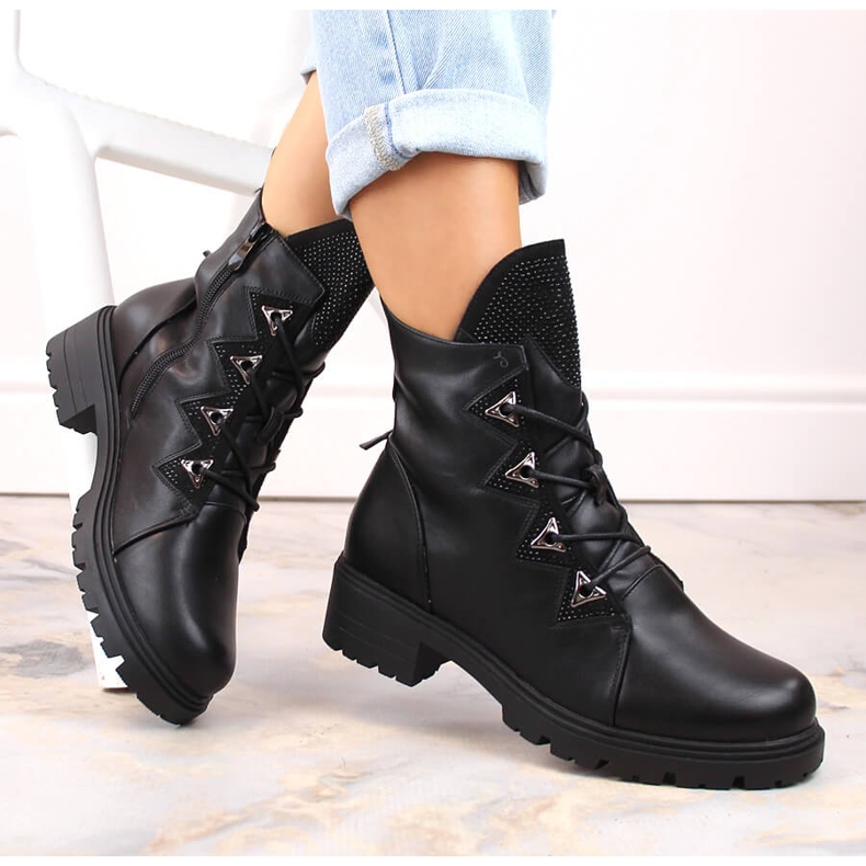 Bottines isolées noires pour femmes avec zircons S.Barski HY93-52A le noir 1