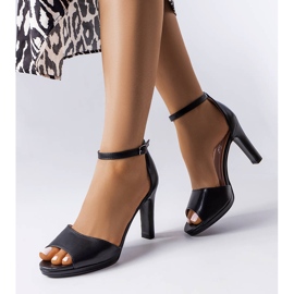 Vinceza Sandales à talons noires Charmaine le noir 1