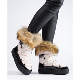 Bottes de neige beiges et noires avec fourrure de Vinceza 1