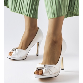 Escarpins Paré blancs à bout ouvert 1