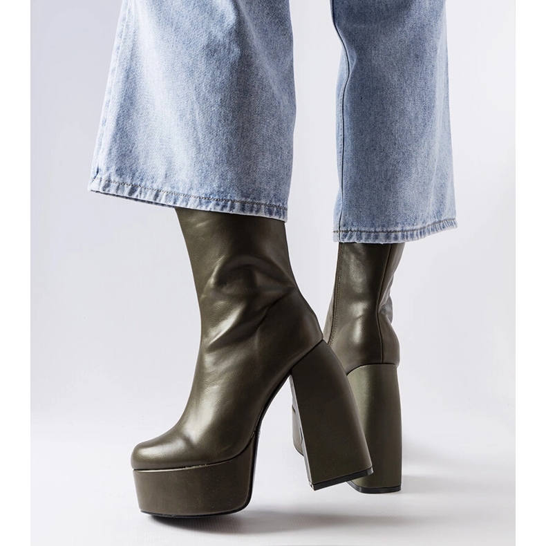 Bottines vertes à talons Baratti 1