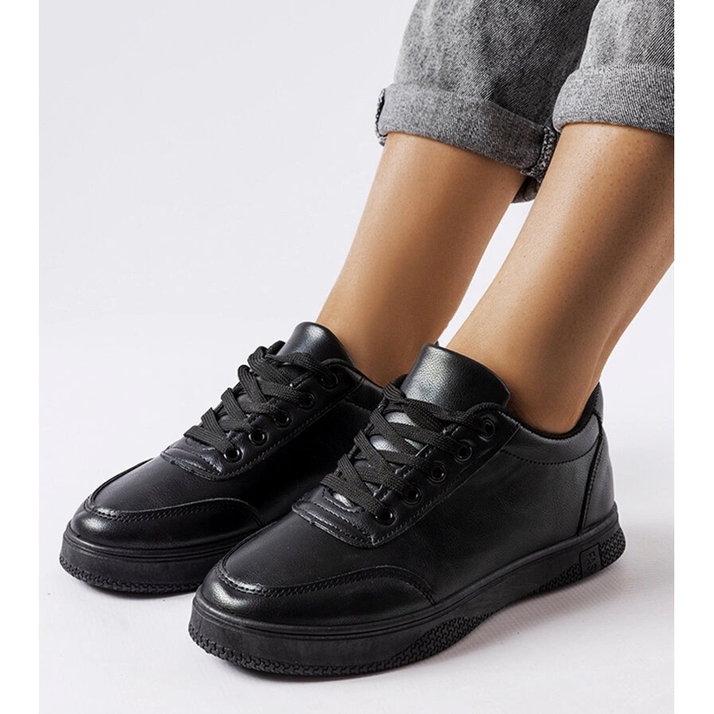 Baskets de sport noires Donato le noir 1 Baskets de sport noires Donato le noir 1