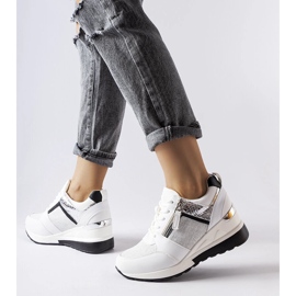 Inna Baskets compensées blanches de Deodata 2