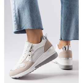 Inna Baskets compensées blanches de Fastello 1