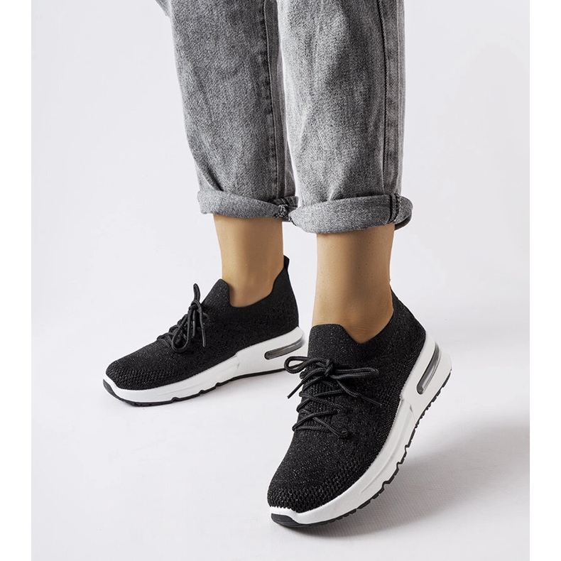 Inna Baskets noires ornées d'un fil Randolph brillant 1