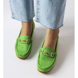 Mocassins compensés en daim verts de Canis 2