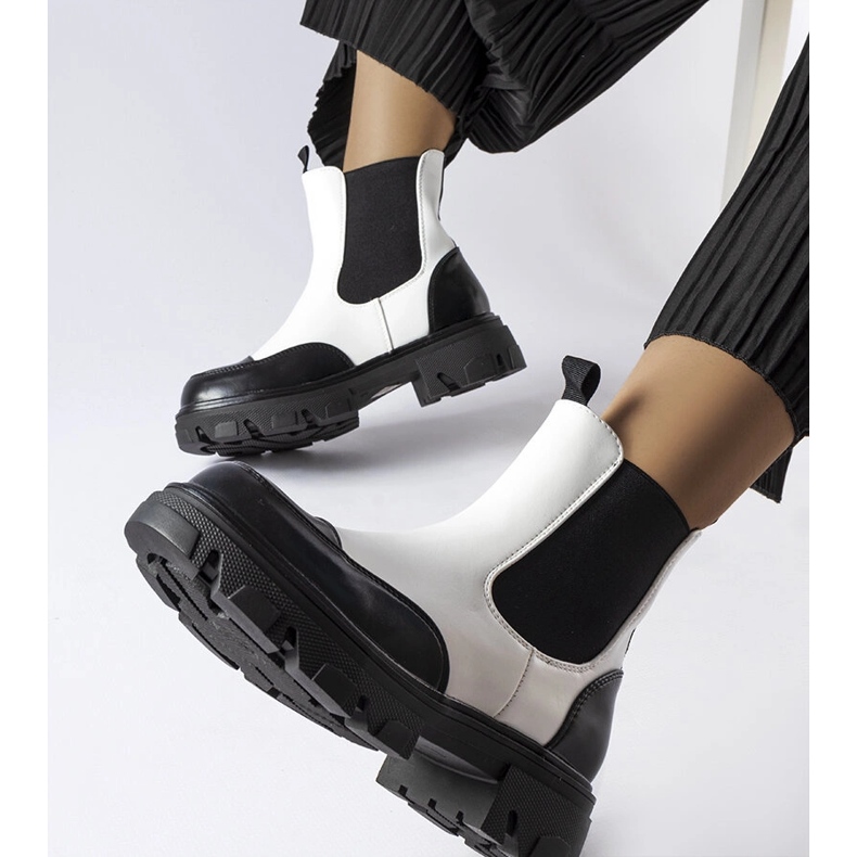 Inna Bottines à enfiler noires et blanches d'Albany 1