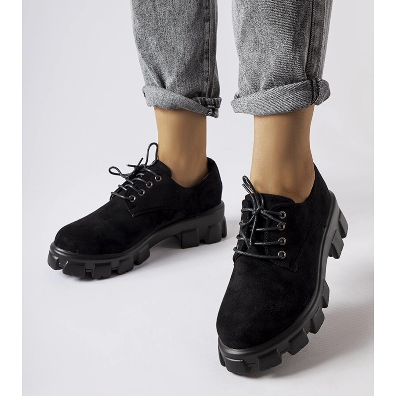 Chaussures plates noires de Cloutier le noir 1