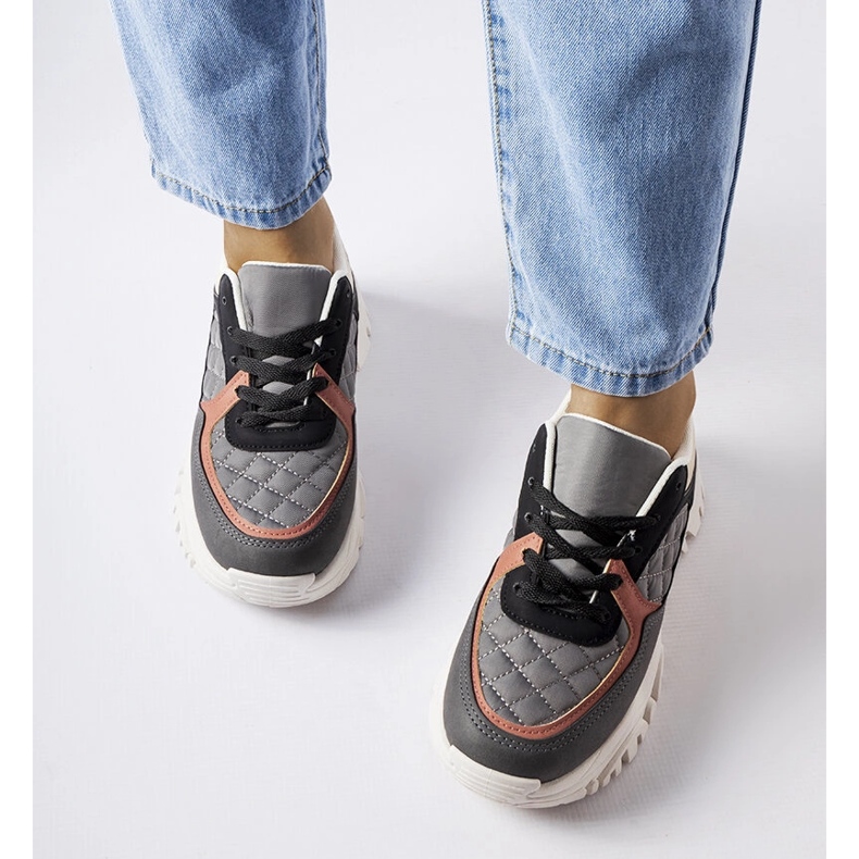 Inna Baskets grises avec empiècements colorés d'Esquibel 2