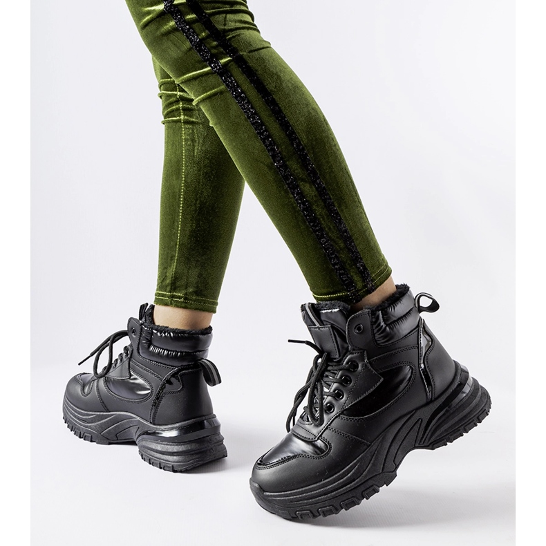 Evento Chaussures de sport d'hiver Giacinto isolées noires 2