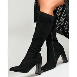 Boots femme en daim noir à bout décoratif le noir 7