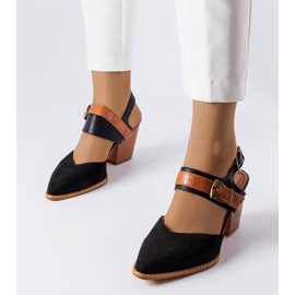 Escarpins à talons noirs Hardouin 1