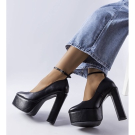 Escarpins noirs à talons Hervé 2