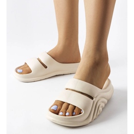 Claquettes en caoutchouc beige de Genève 1